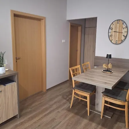 Dorka Διαμέρισμα Zalakaros